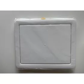 REVÍZIÓS AJTÓ 20X25 MÜA.