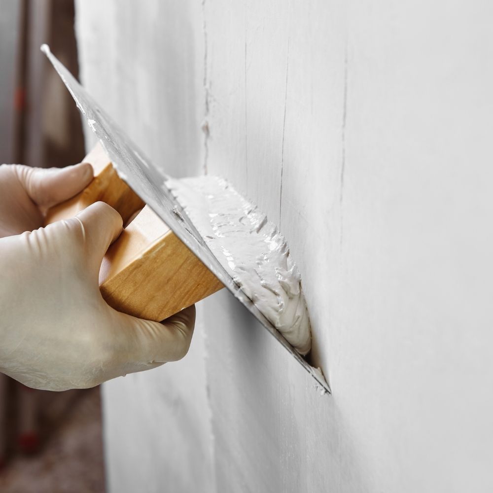 Vakolóanyagok és glettelő anyagok: Az építkezés mesterei